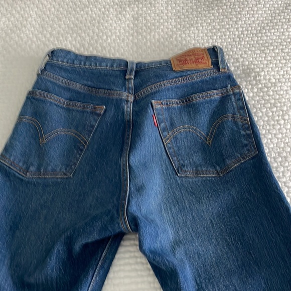 Levis 501 jeans. - Picture 3 of 4